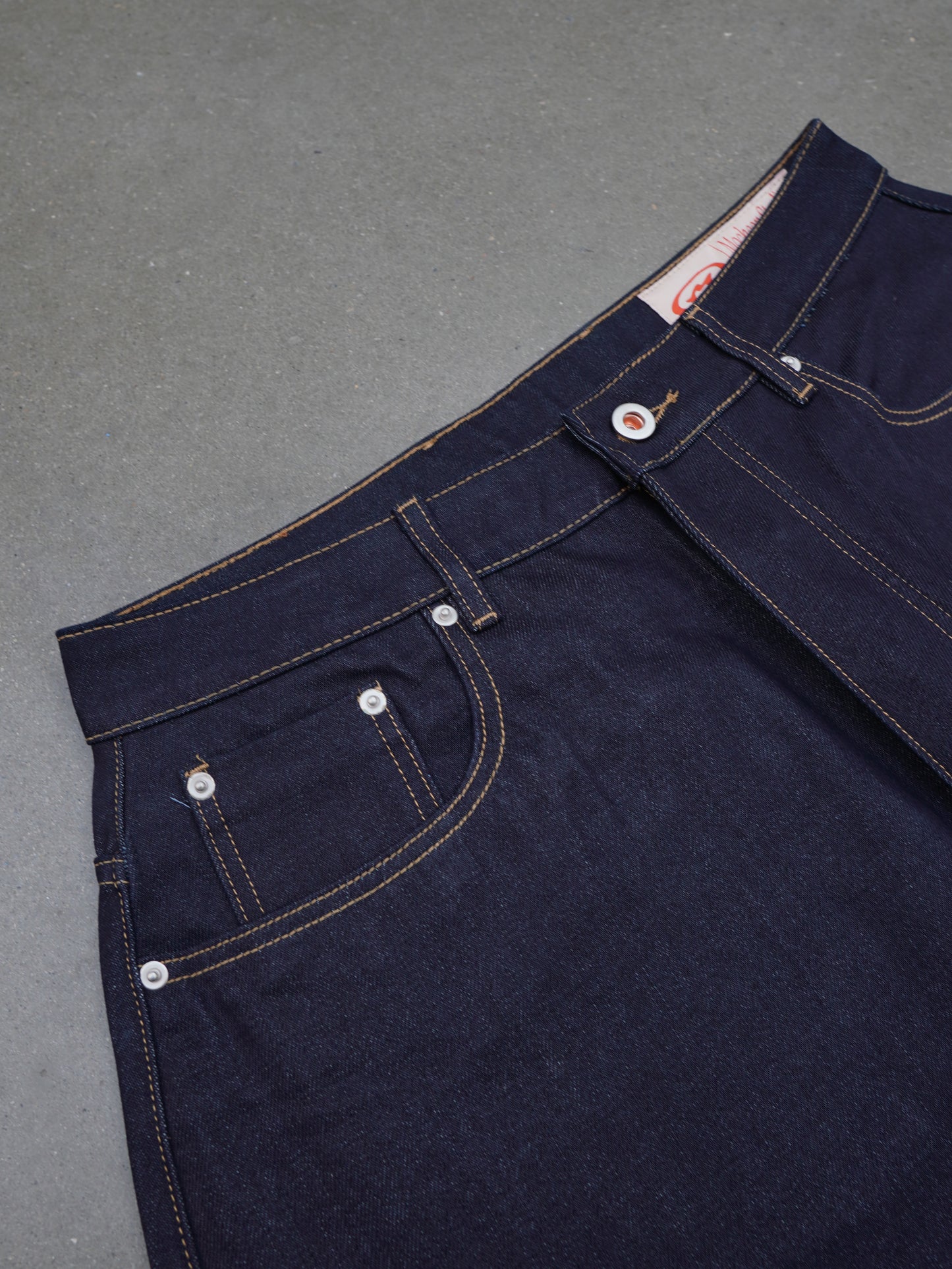 raw denim balloon jeans "pink"