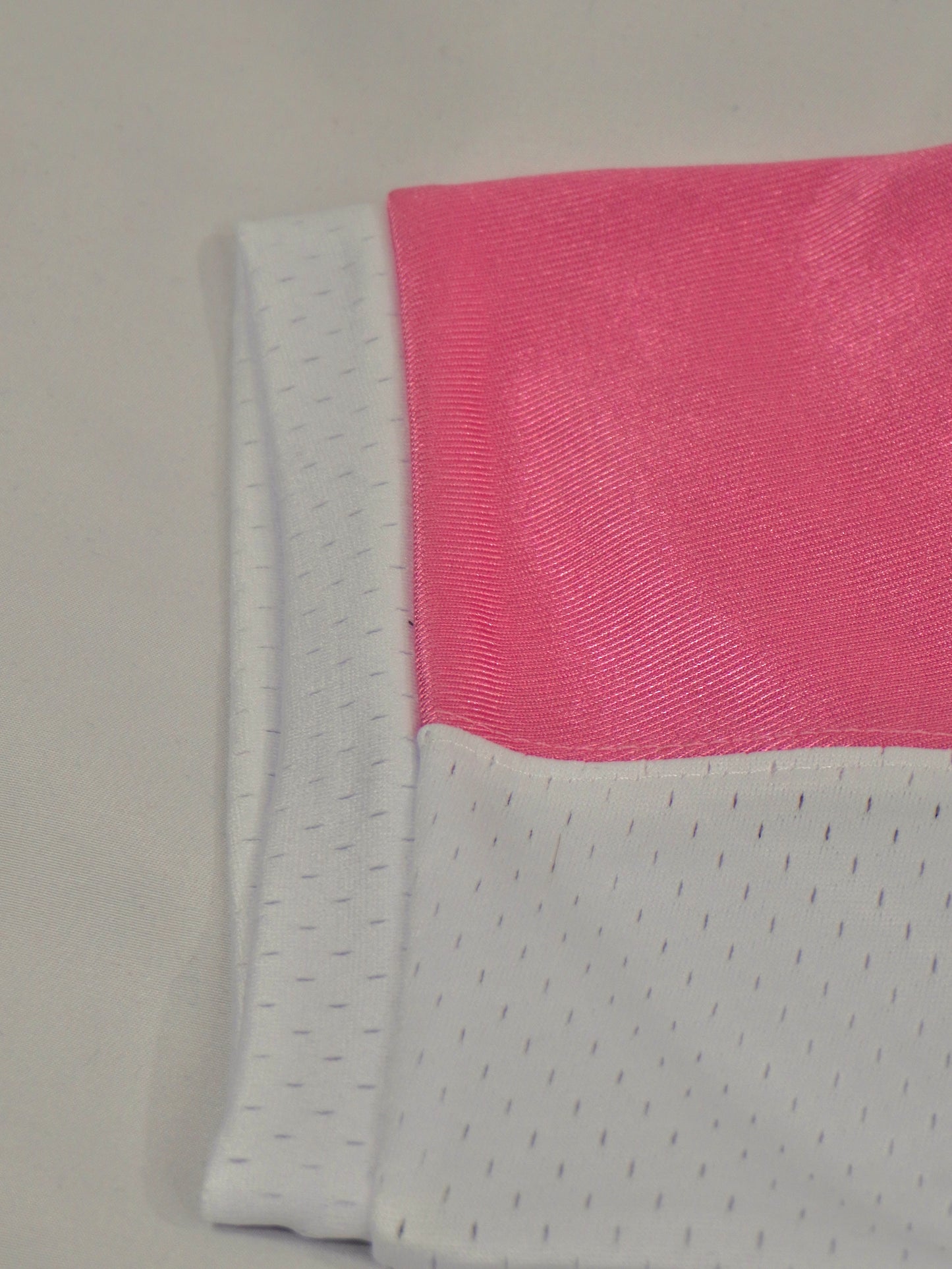 mocheen/blncs football jersey "pink ivory"